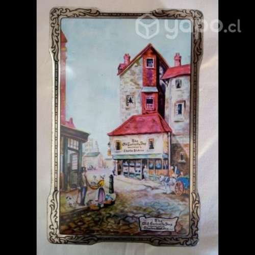 CAJA DE LATA HUCKE (años 70s)