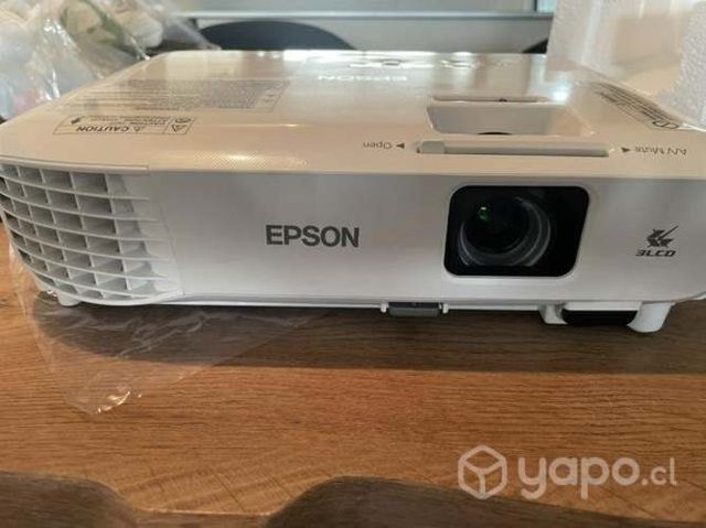 Proyector epson home cinema 760HD