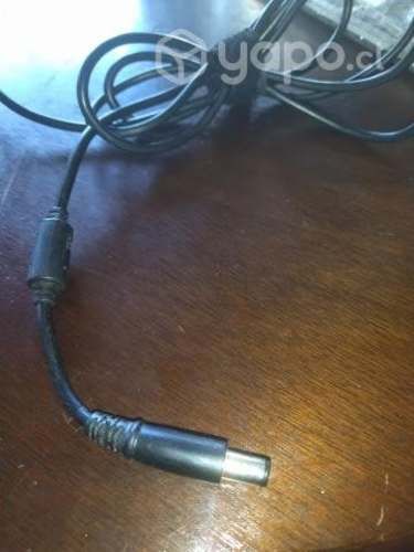 Cargador original usado notebook Dell N4110