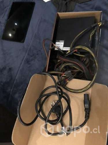 Fuente de poder 600W EVGA