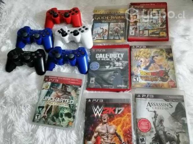 Playstation 3 Tiene 7 juego 5 controles una tienda