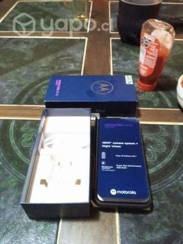 Celular Motorola one fusion