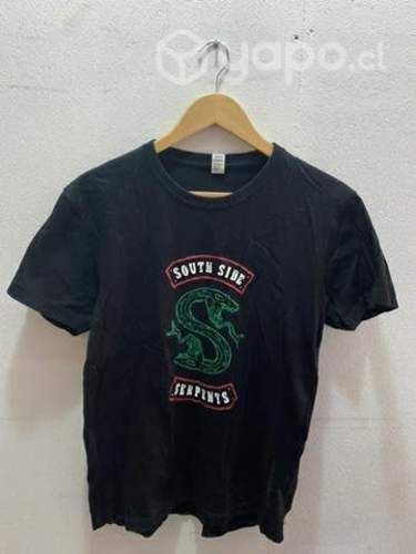 Poleras varias conversable mas fotos por interno