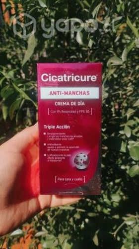 Crema de día Cicatricure anti-manchas