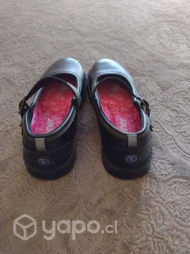 Zapato escolar para dama