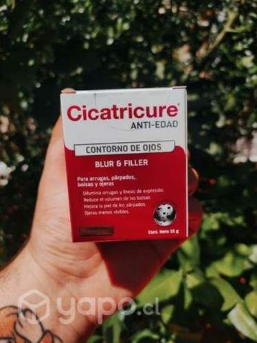Contorno de ojos cicatricure