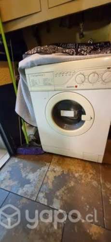 Lavadora sindelen blanca automática