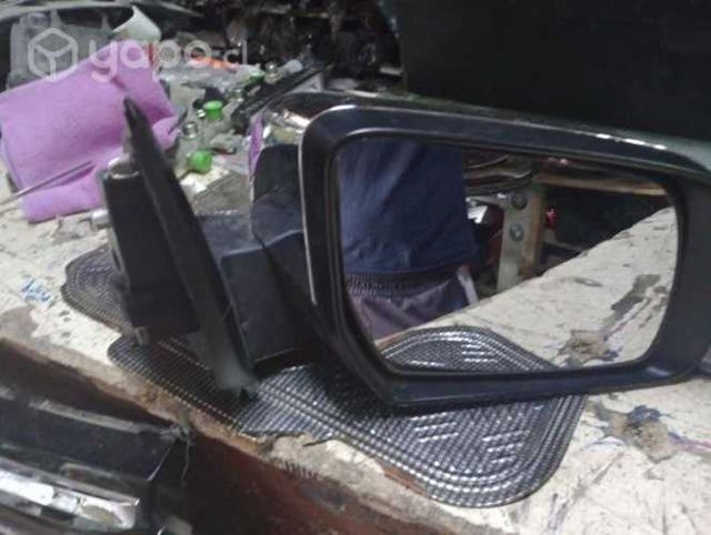 Espejo derecho Ford Ranger 2017 nuevo