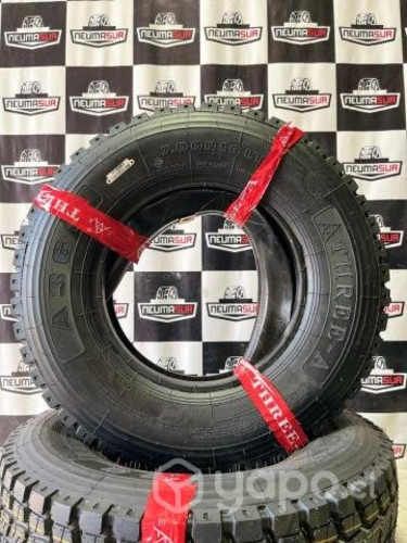Neumáticos 7.00R16 THREE-A TRACC 14PR Set completo