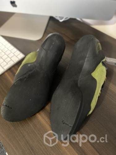 Zapatillas escalada pie de gato