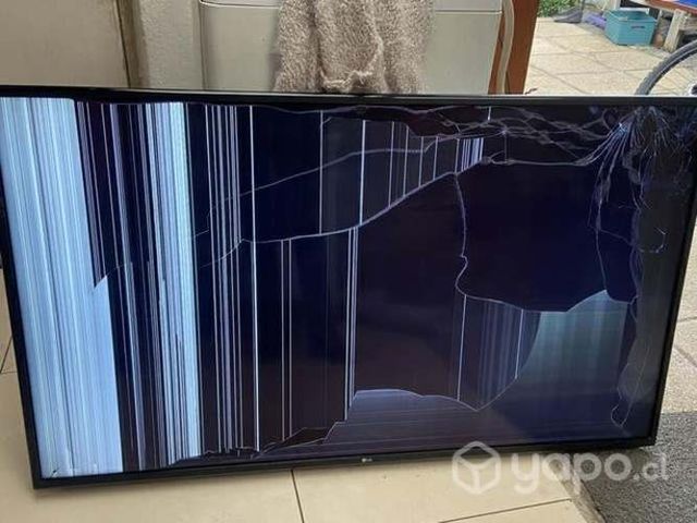 Televisor LG Led HD Smart TV 55" pantalla rota
