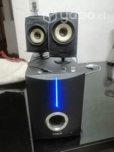 Altavoces o parlantes