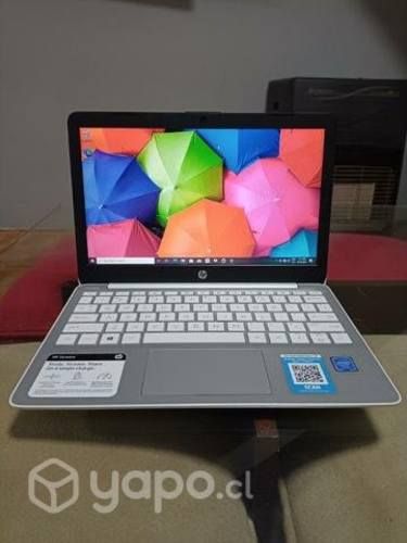 Hp Stream Laptop 11-ak0020nr
