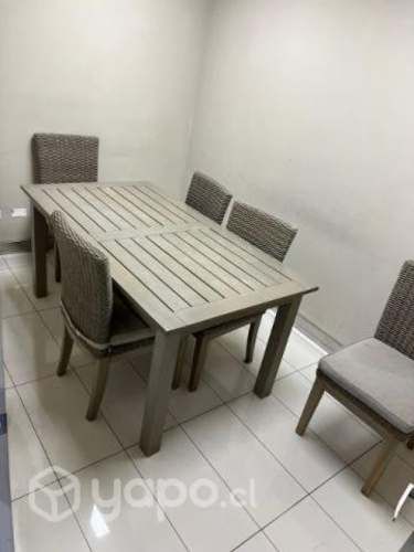 Vendo juego de comer 5 sillas