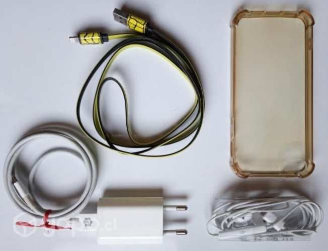 Accesorios iPhone 5 A1428