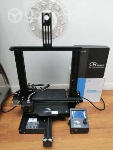 Impresora 3D Ender 3 pro + 2 filamentos
