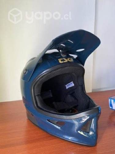 Casco Squad Graphic Design + Antiparra Fly Racing