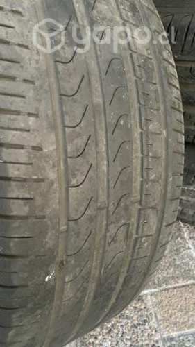 Juego Neumaticos llantas aro 20 con 80% vida útil