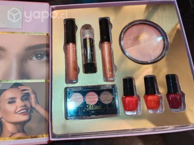 Estuches de maquillaje