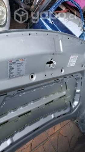 Capot Sorento 2015 2021 detalles pequeños original