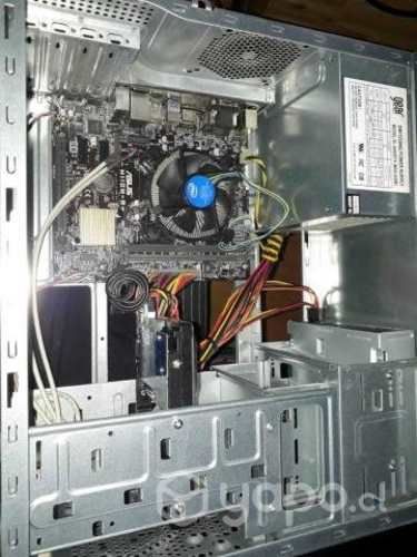 Computador para repuesto
