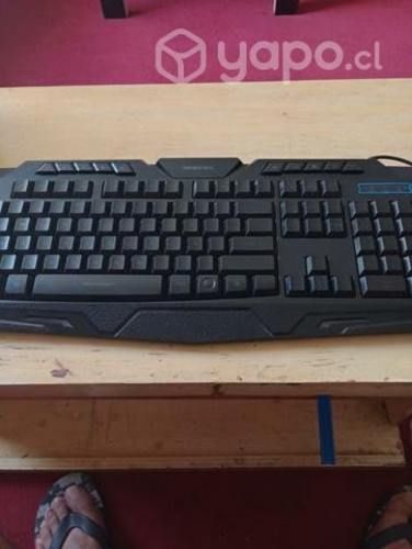 Teclado retroiluminado