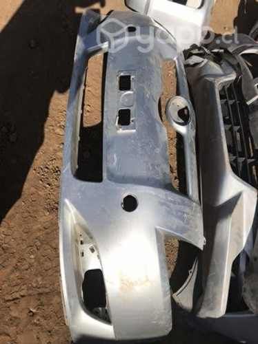 Parachoque Toyota auris