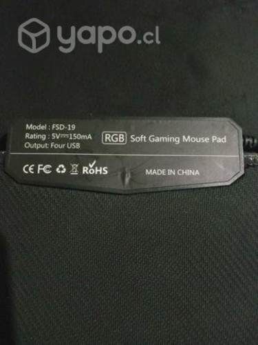 Mouse Pad XL RGB Con 4 puertos USB