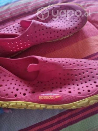 Zapatillas para el agua n°34.5