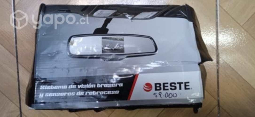 Sistema de visión trasera y sensores de retroceso