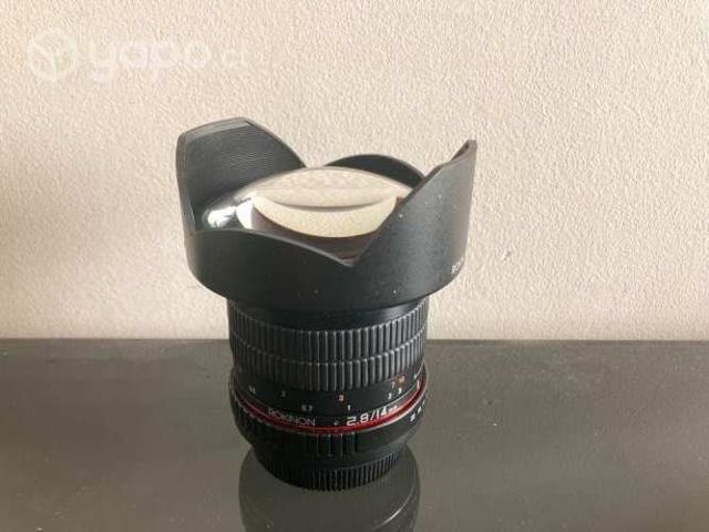 Lente Rokinon 14 mm f/2.8 ED AS IF UMC