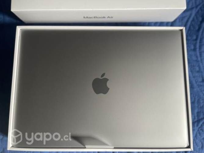 Apple Macbook Air M1 2022