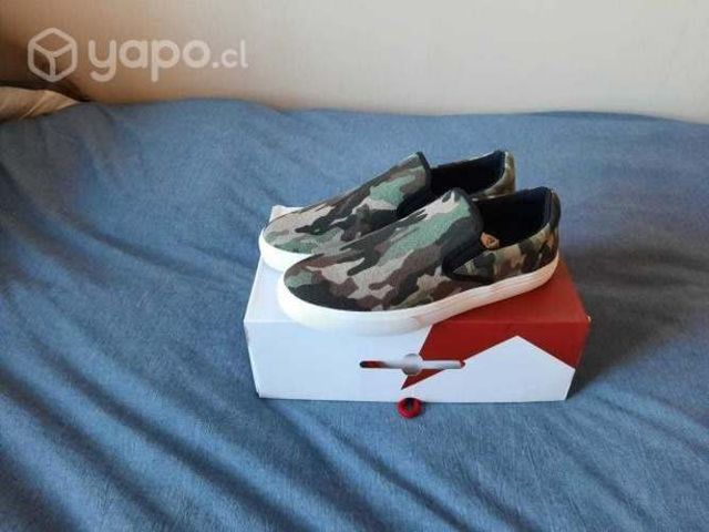 Zapatillas Soviet con diseño camuflado