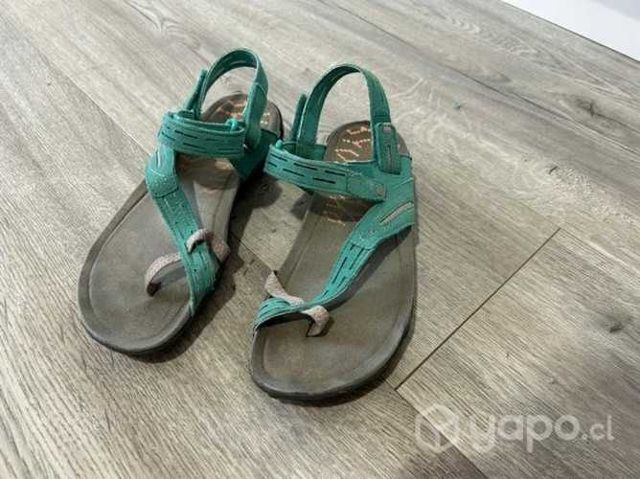 Sandalias Merell