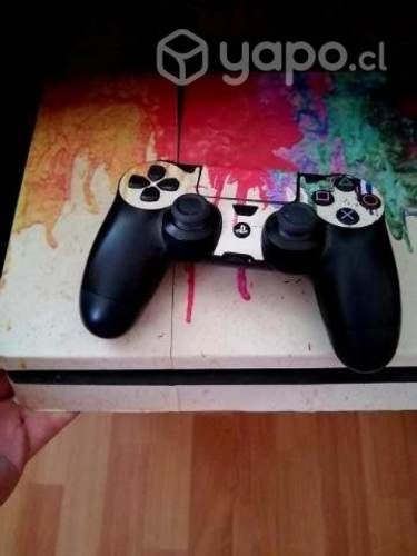 Ps4 slim 1tb + 61 juegos digitales y 4 físicos