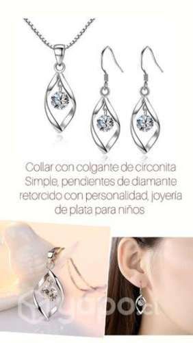 Juego de zarcillos y collar