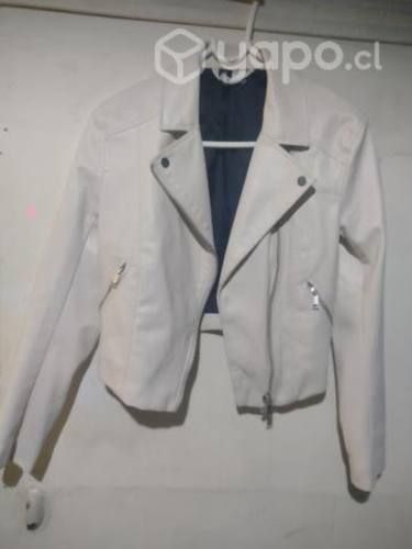 Ropa nueva y semi nueva