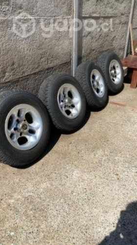 Llantas grand vitara 2002