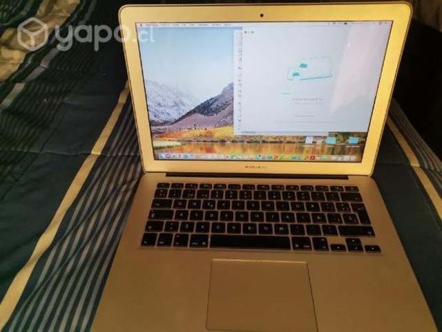 Macbook air 13 intel core I5
