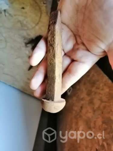 Clavos línea de ferrocarril