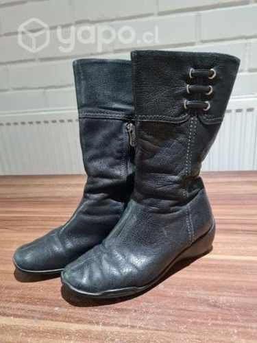 Botas con cierre