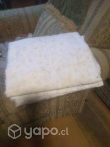 Sábanas y cobertor
