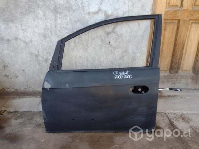 Puerta del izq chevrolet vivant 2000-2008