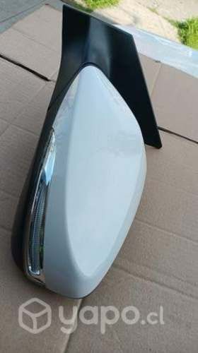 Espejo izquierdo Elantra 2012-2016 nuevo original