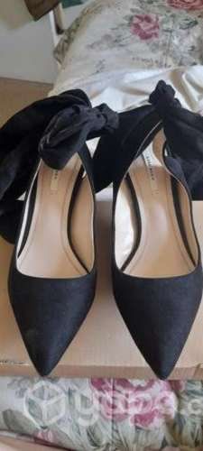 ZARA preciosos zapatos sin uso