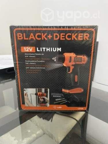 Atornillador y taladro eléctrico nuevo