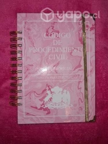 Códigos y Constitución