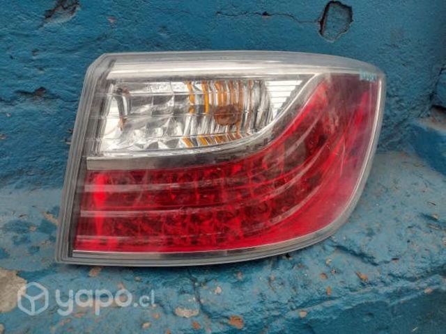 Foco trasero der mazda cx