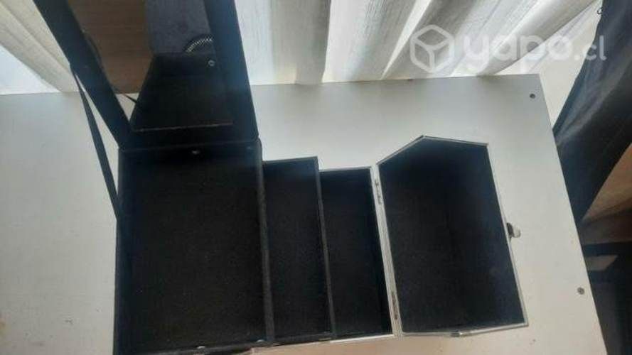 Caja para maquillaje/ esmaltes de uñas