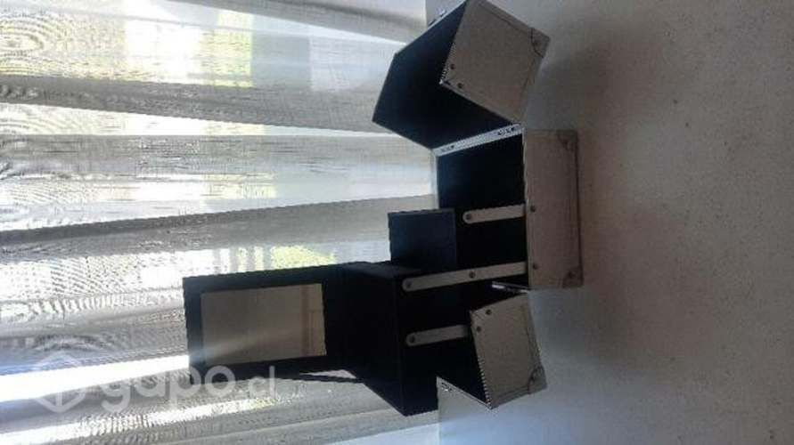 Caja para maquillaje/ esmaltes de uñas